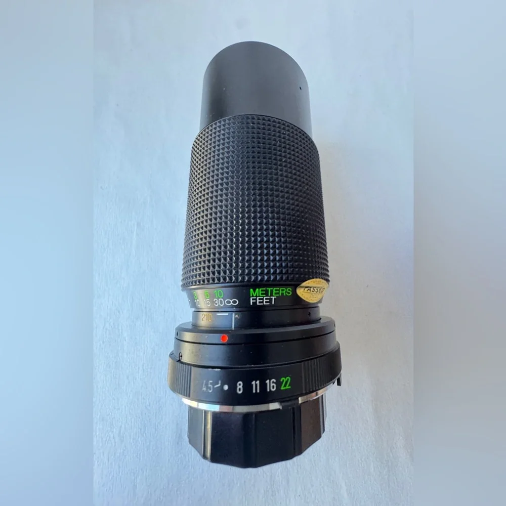 Vivitar 70-210mm 1:4.5 MC Macro Focusing Zoom Camera Lens 52mm
